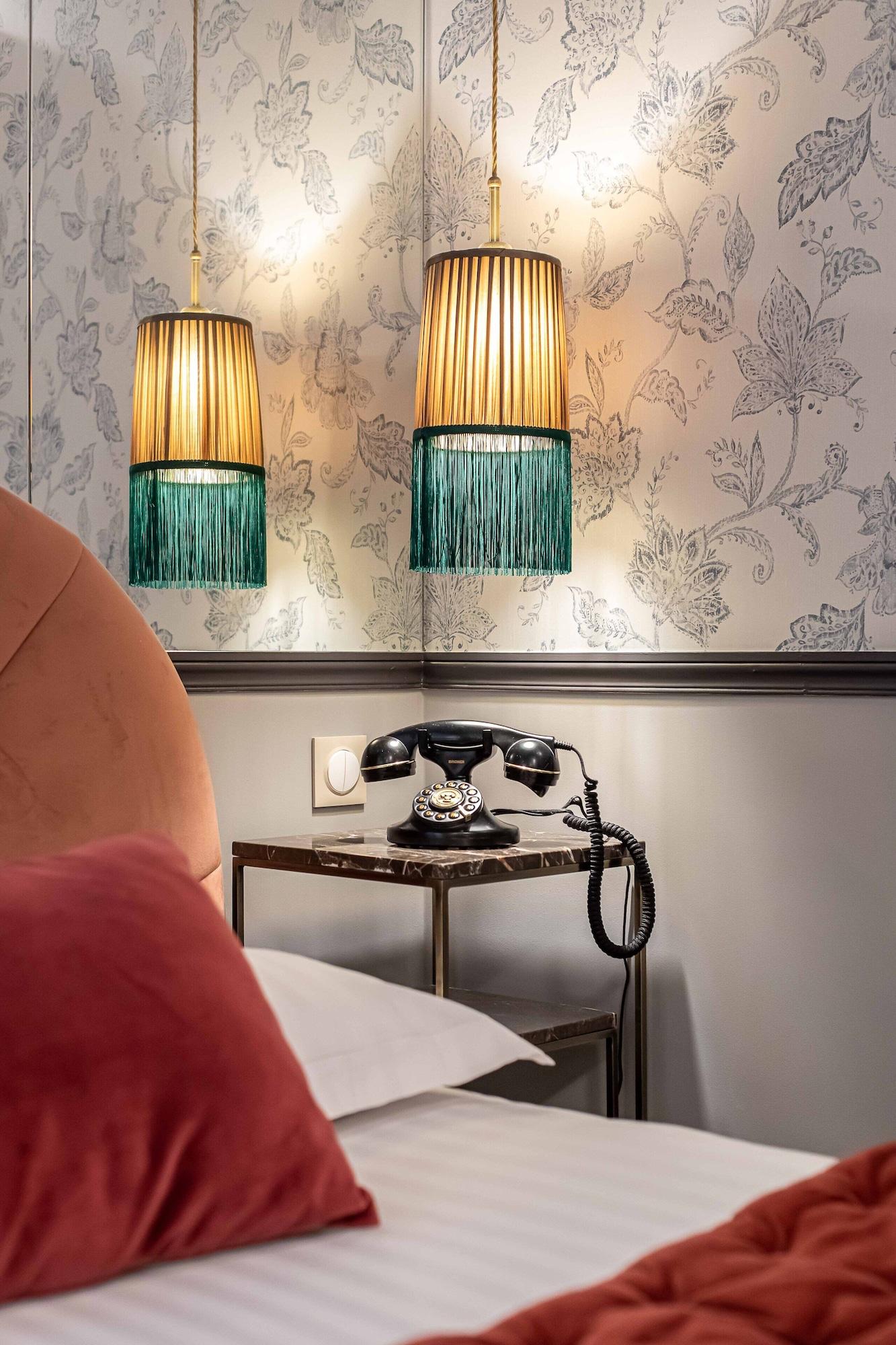 Dauphine Saint Germain Hotel Paris Bagian luar foto